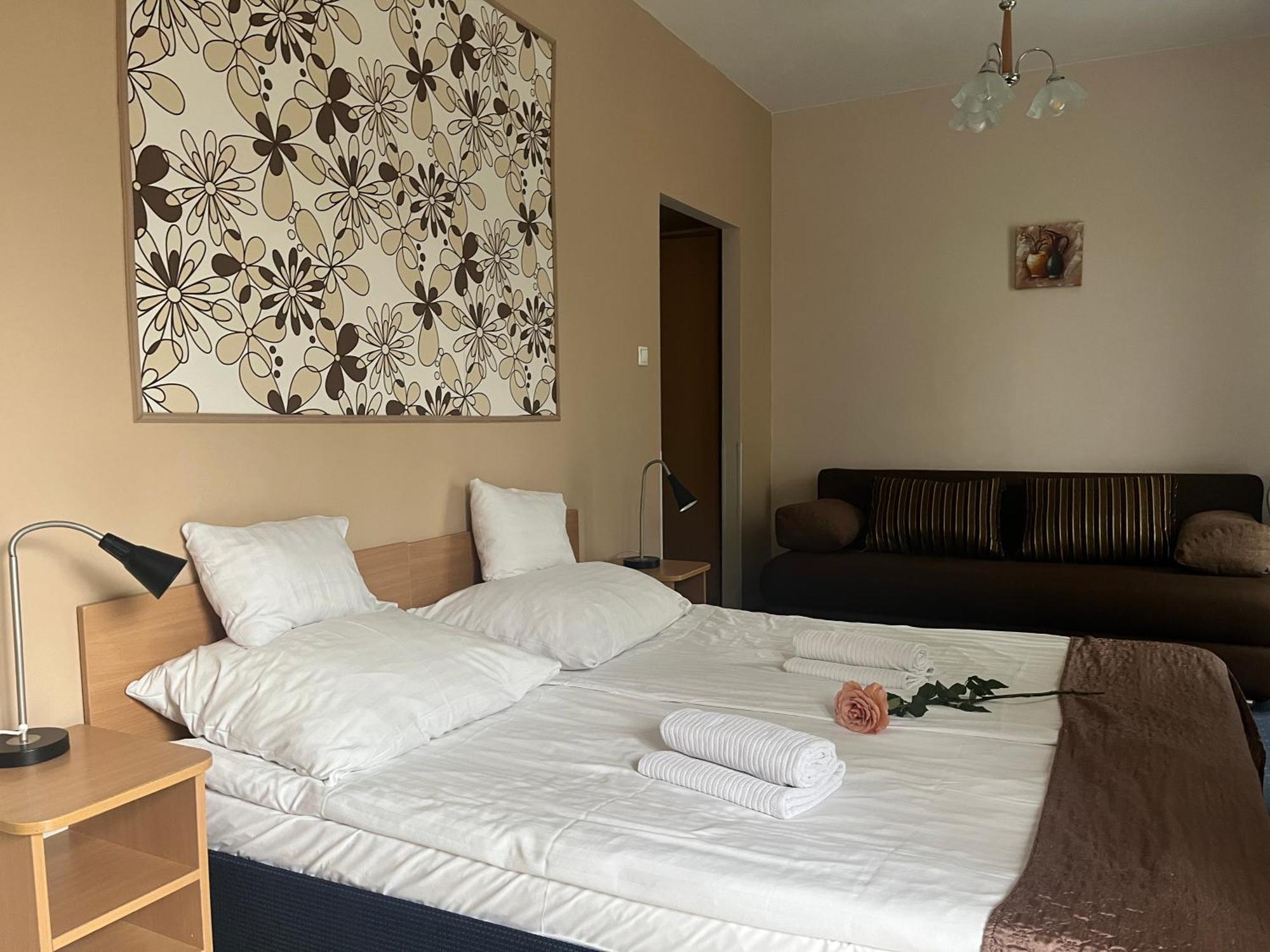 Hotel Rose City Budapest Eksteriør billede