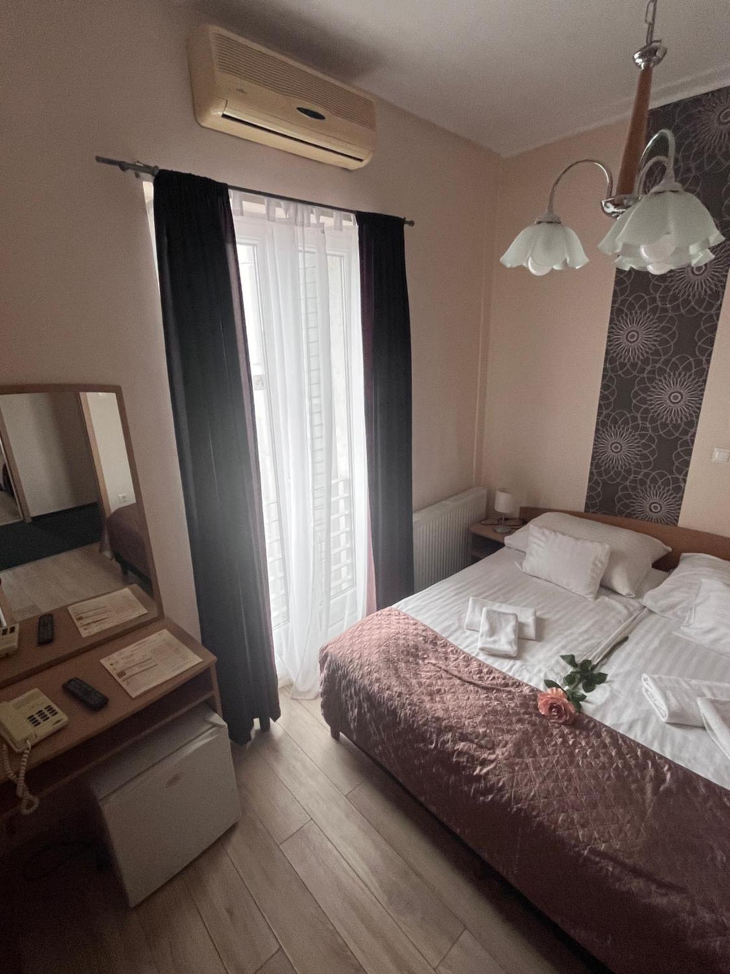 Hotel Rose City Budapest Eksteriør billede