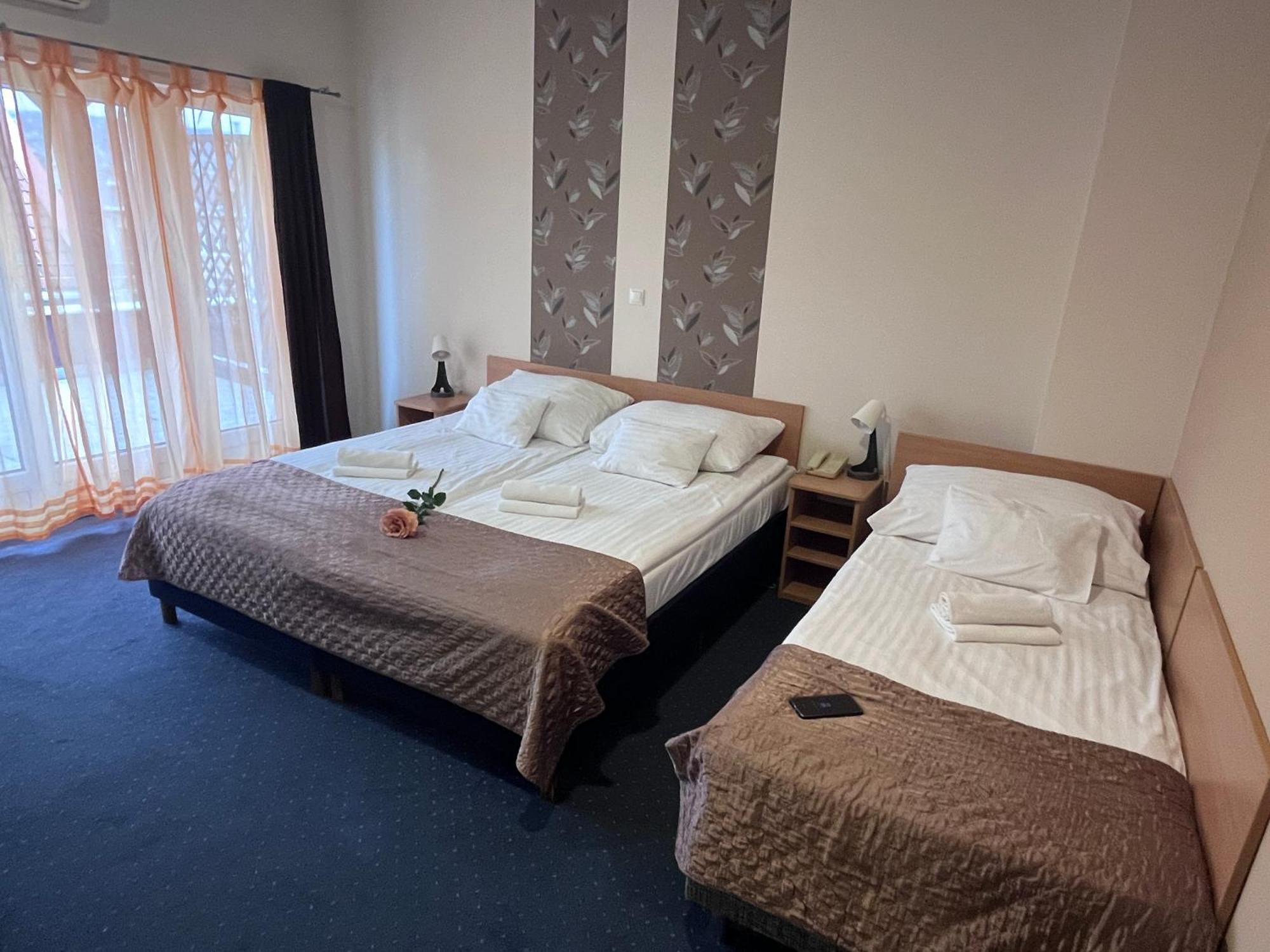 Hotel Rose City Budapest Eksteriør billede